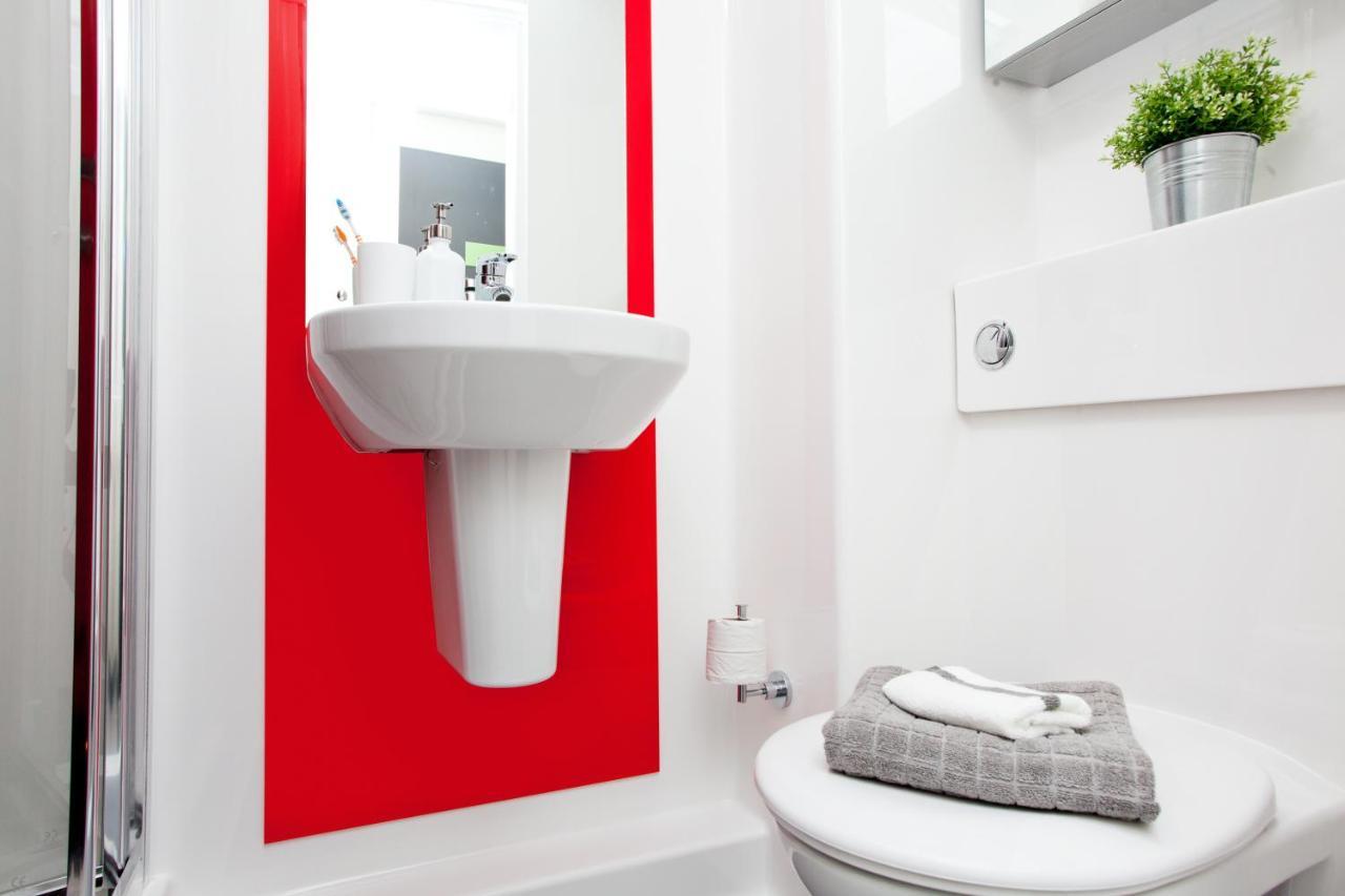 Vibrant Ensuite Rooms, London - Sk Лондон Екстер'єр фото